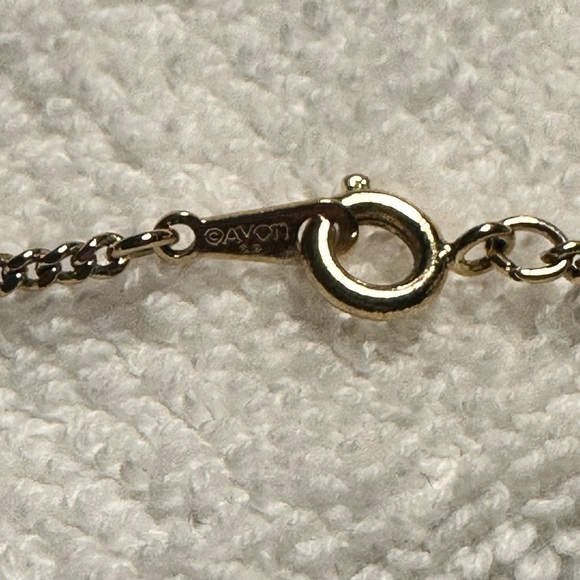 Vintage Avon Neckace - Picture 4 of 4